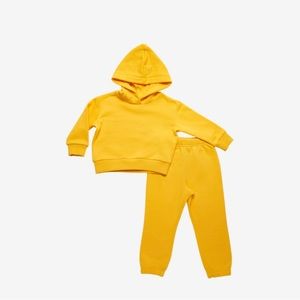 Kids 4T Yellow Sweatsuit